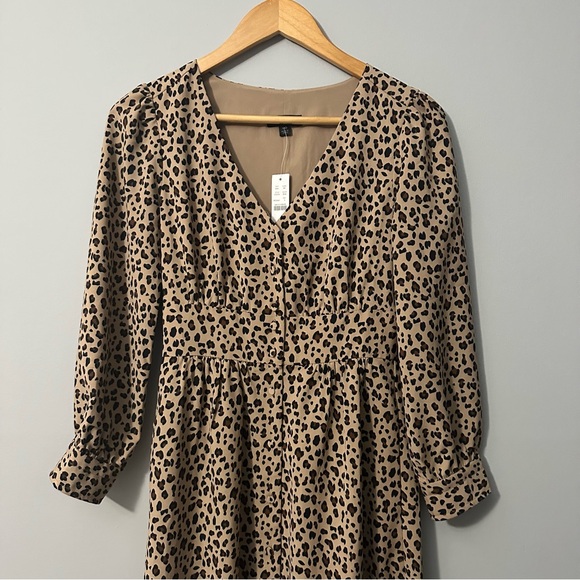 J.Crew Leopard Print Midi Dress Size 00 V-Neck Long Sleeve Quiet Luxury NWT - Picture 6 of 16